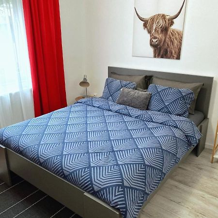 Highland Home - Cozy Apartments Near City Center Oradea Extérieur photo